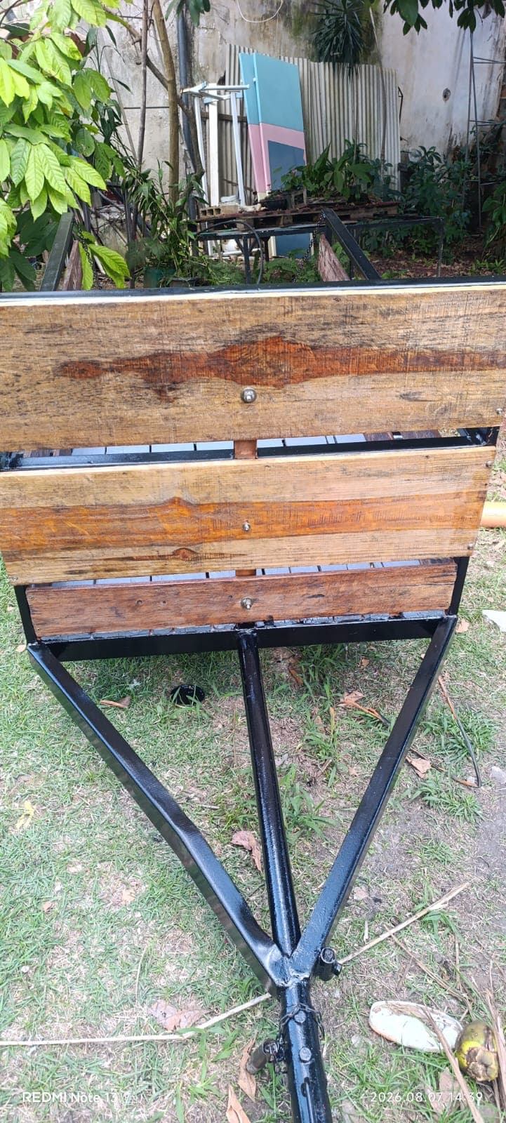 Vendo reboque! Interessados contato no privado.