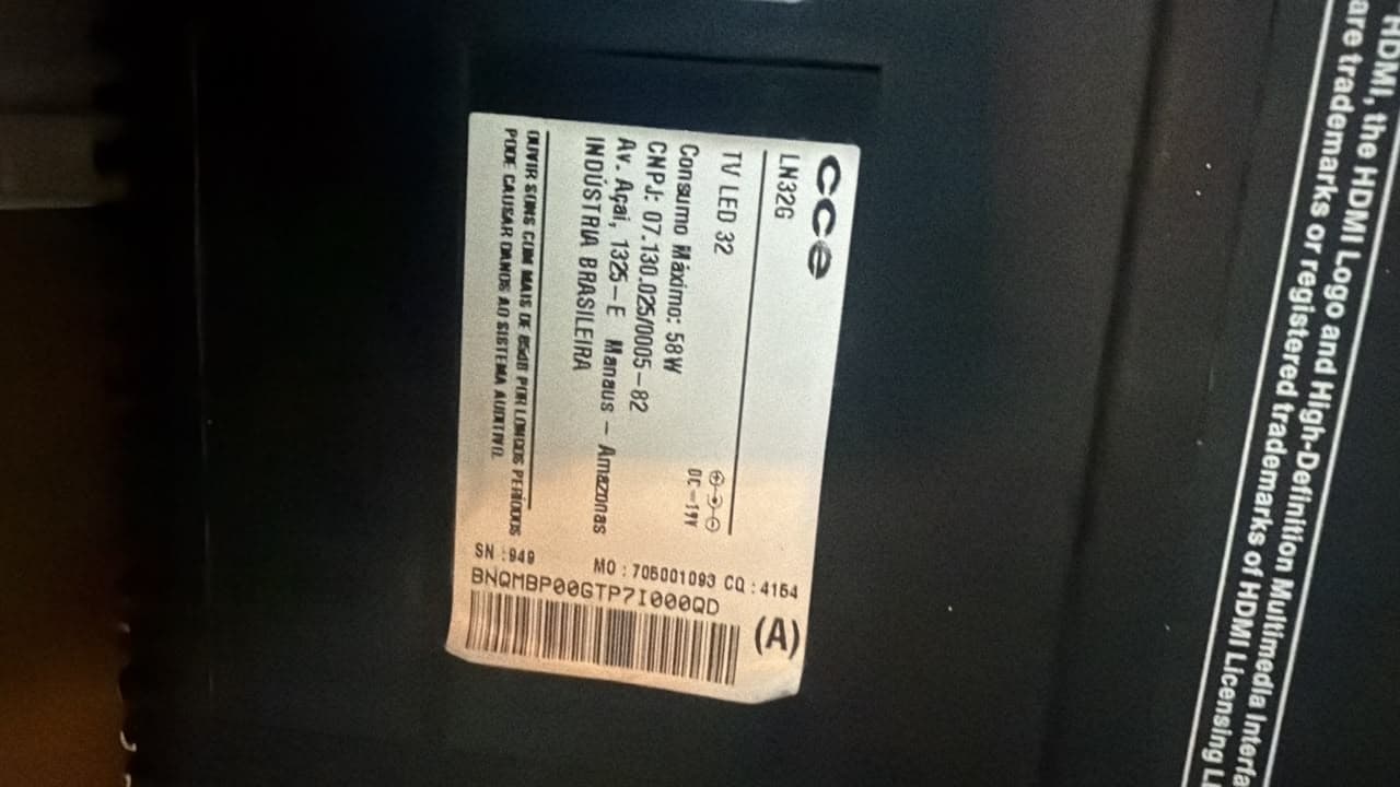 Estamos vendendo TV DIGITAL (não é smart), 32’’, marca CCE, perfeito estado, 500 reais.. quem quiser entrar em contato c